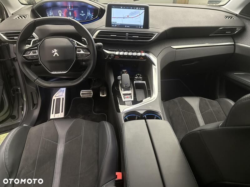 Peugeot 5008 - 22