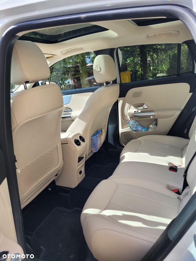 Mercedes-Benz GLA 200 d 4-Matic Progressive - 7