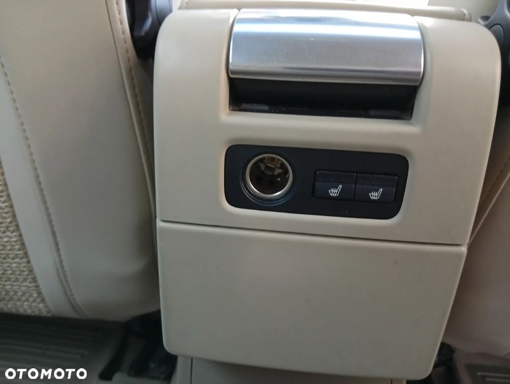 Volvo XC 70 - 12