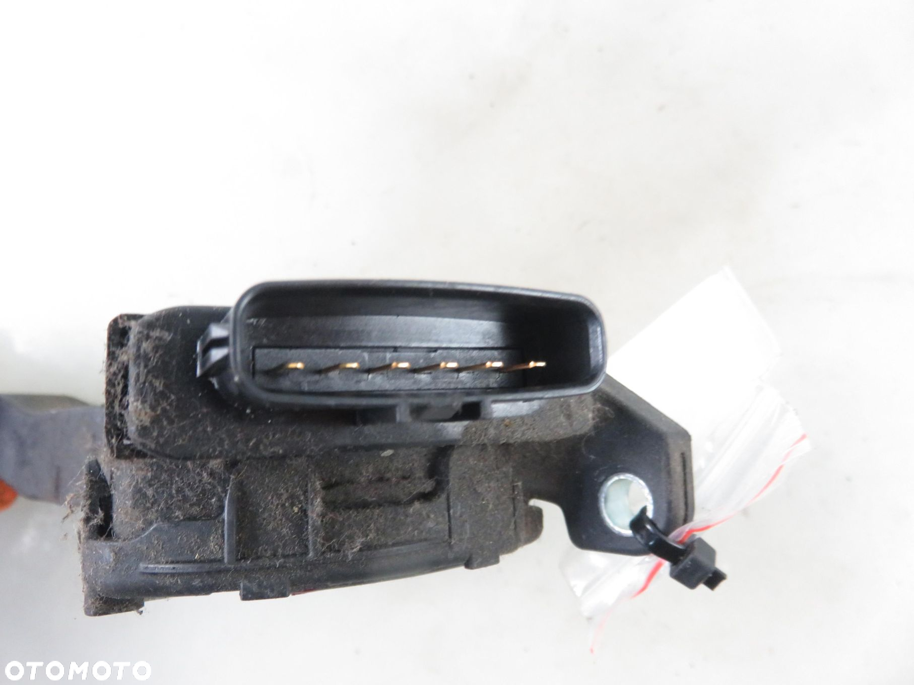 POTENCJOMETR GAZU SUZUKI SWIFT IV 1.2  4940068L51 6PV00907409 - 2