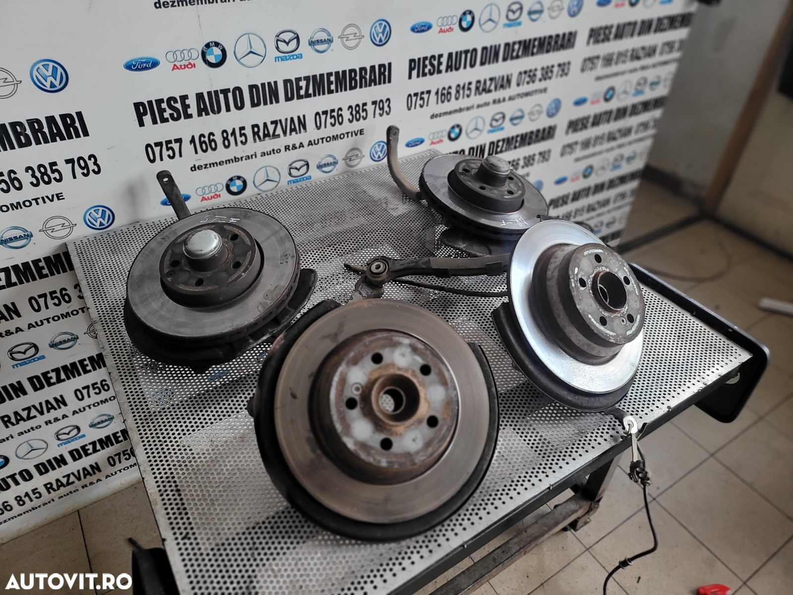Fuzete Fuzeta Stanga Dreapta Fata Spate Mercedes E Class W211 2.7 Cdi Automat Dezmembrez Mercedes E Class W211 2.7 Cdi Automat Cod Motor 612 Volan Stanga Xenon - 3