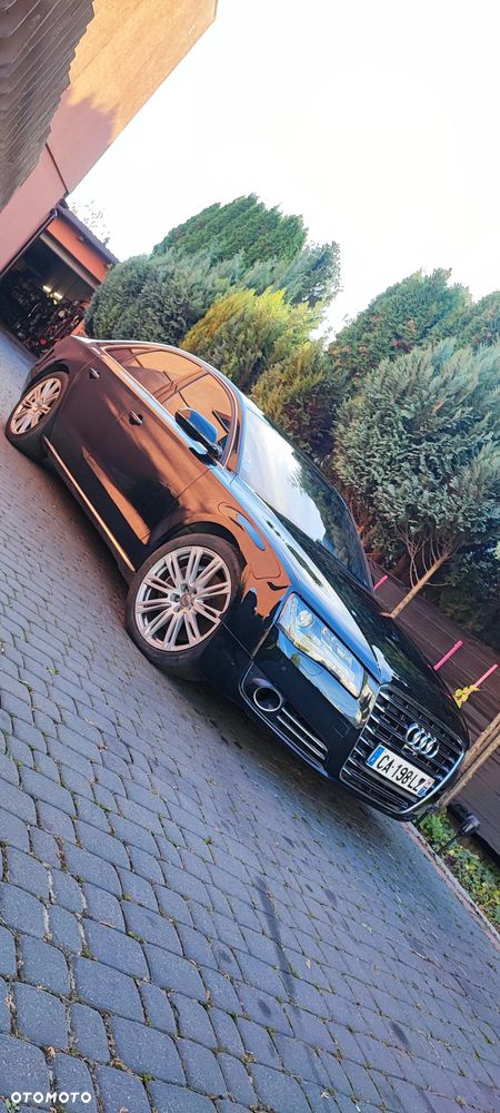 Audi A8 4.2 TDI Quattro - 1