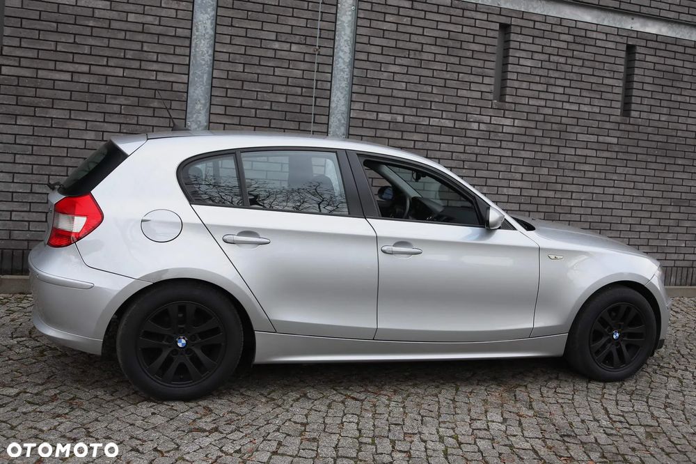 BMW Seria 1 118i - 5