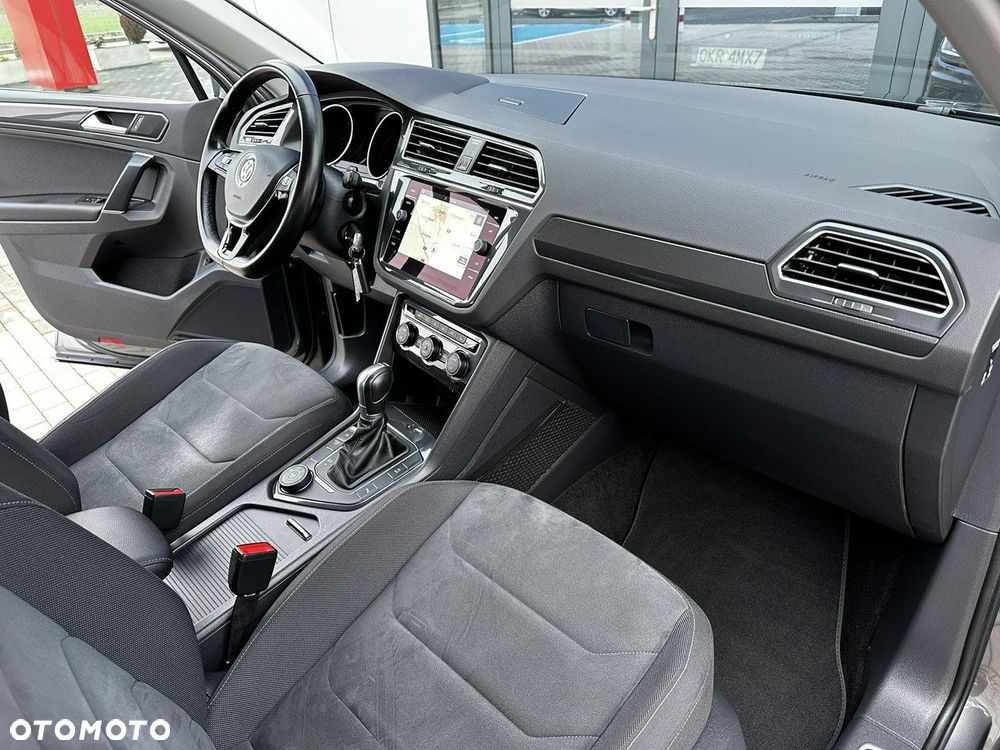Volkswagen Tiguan 2.0 TDI SCR 4MOTION DSG Highline - 16