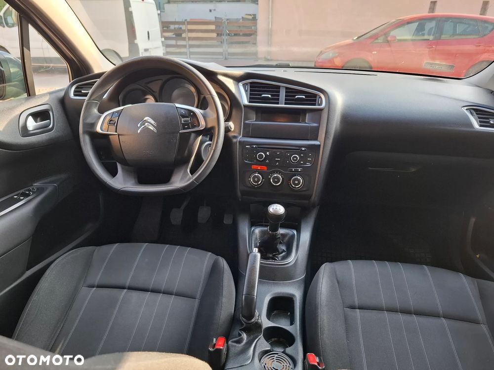 Citroën C4 1.6 HDi Attraction - 10