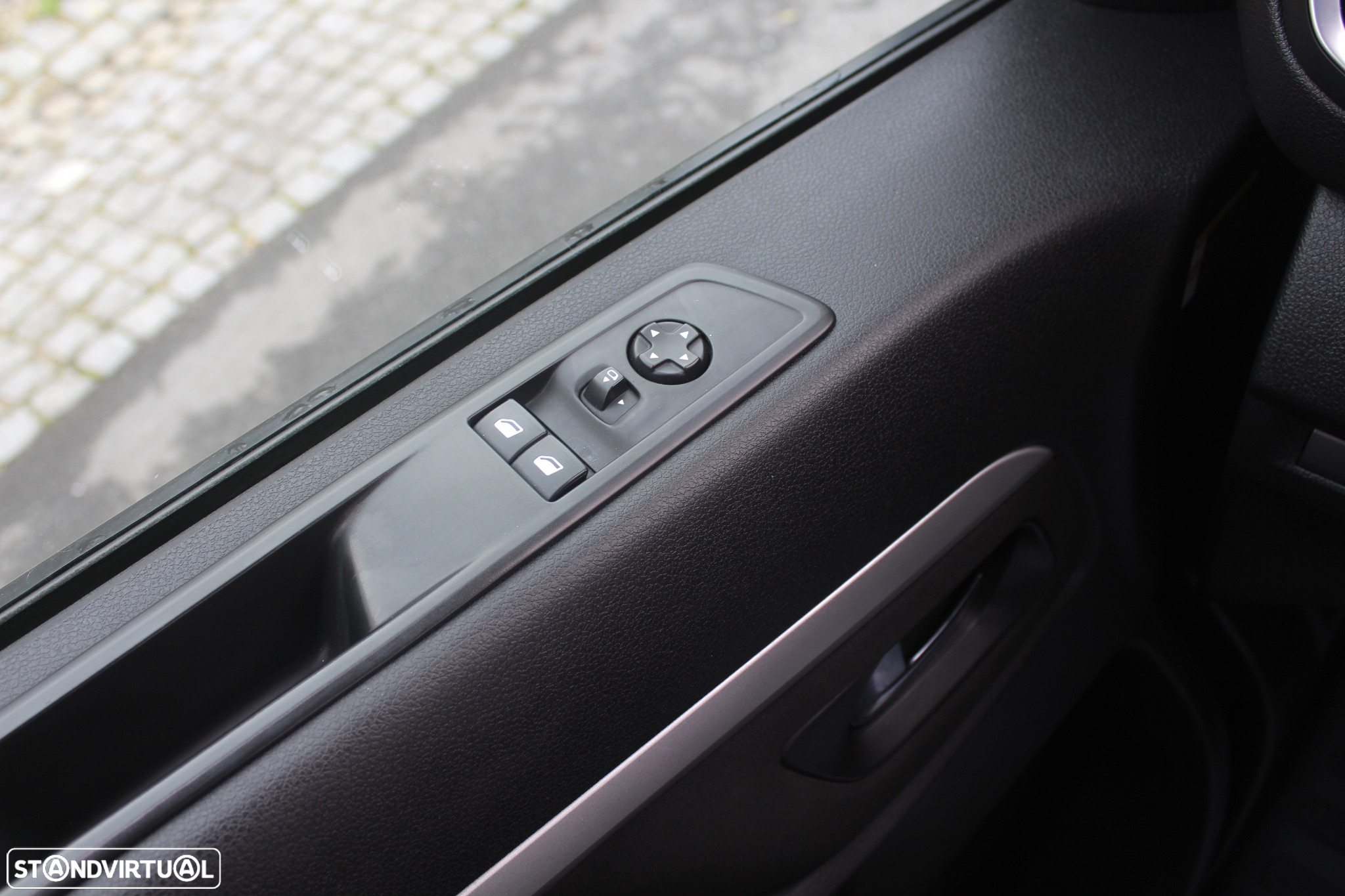Opel Vivaro L2H1 - 15