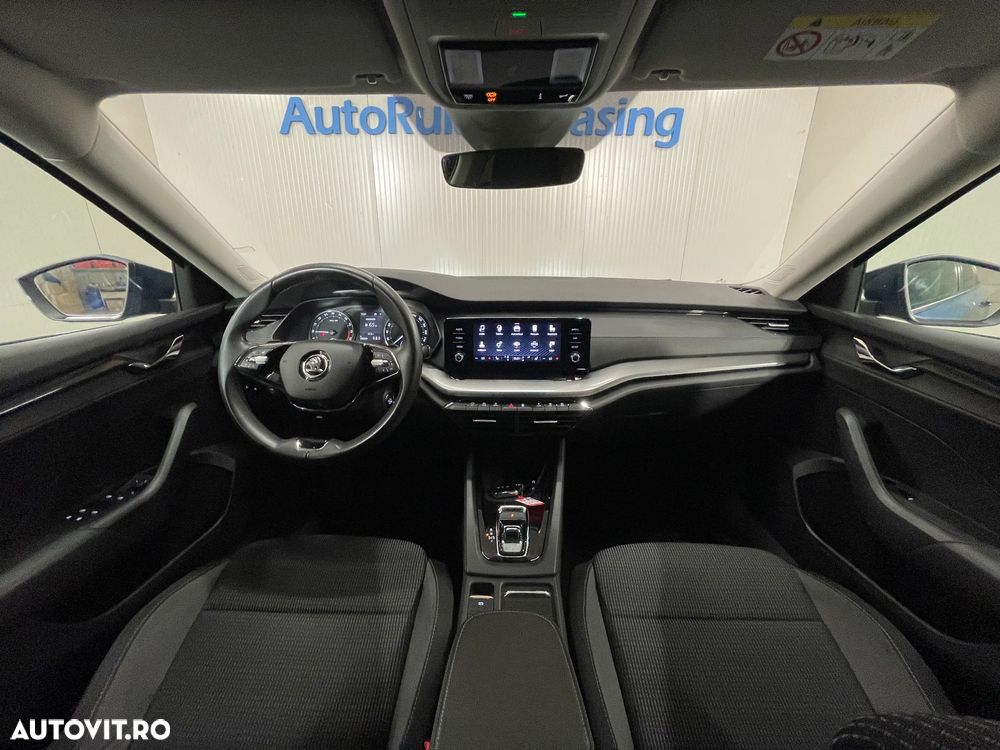 Skoda Octavia 2.0 TDI DSG Ambition - 8