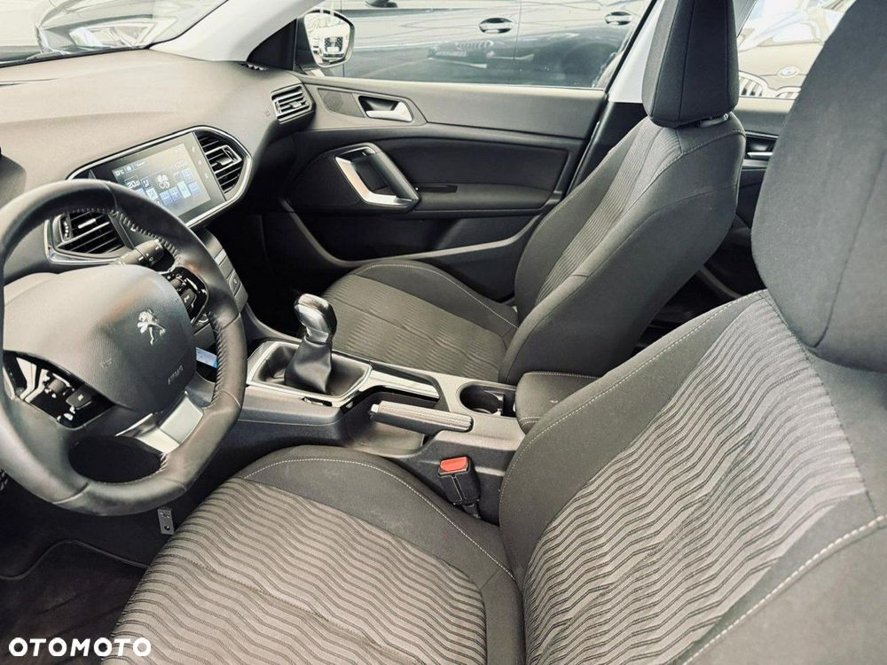 Peugeot 308 - 29