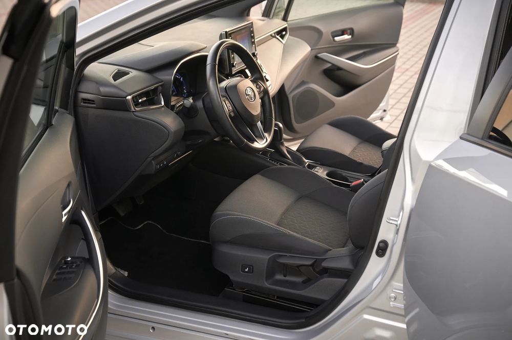Toyota Corolla 1.8 Hybrid GPF Comfort - 22