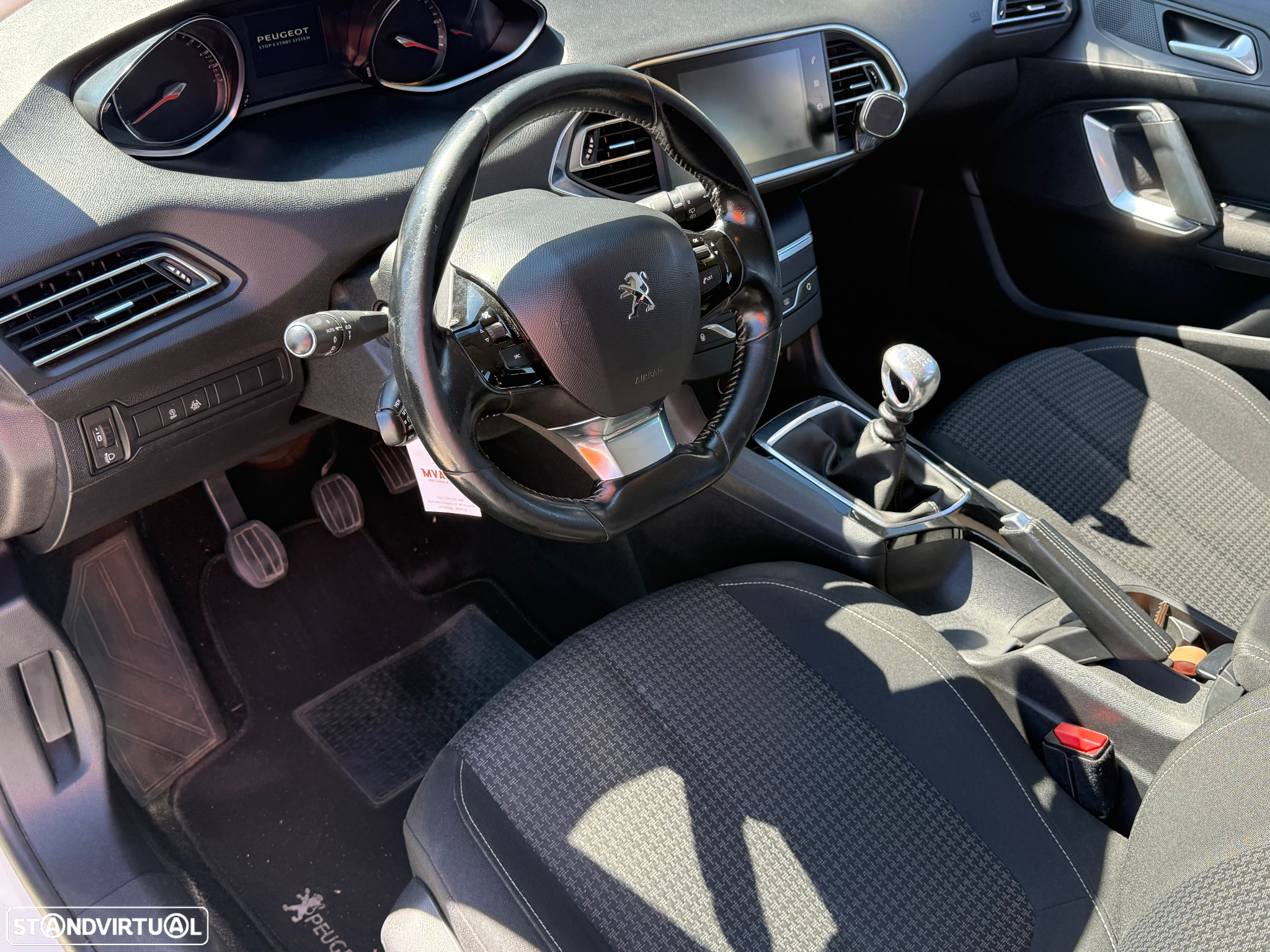 Peugeot 308 SW 1.6 BlueHDi Allure J17 - 37