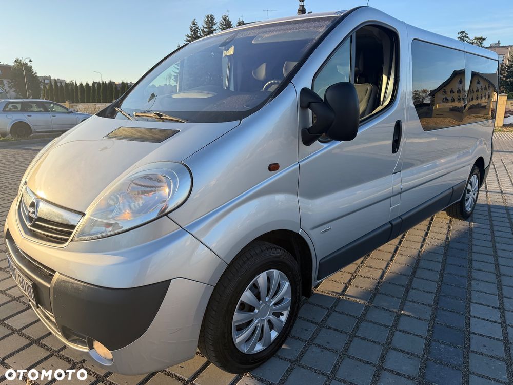 Opel Vivaro - 25