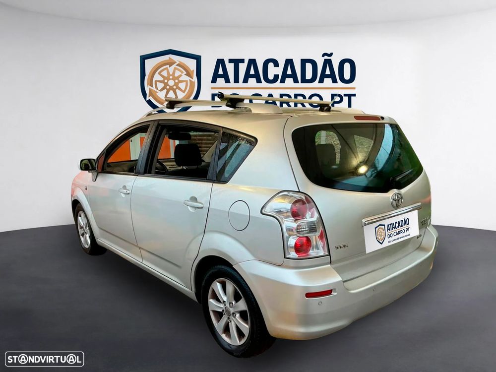 Toyota Corolla Verso 2.2 D-4D Sol - 7