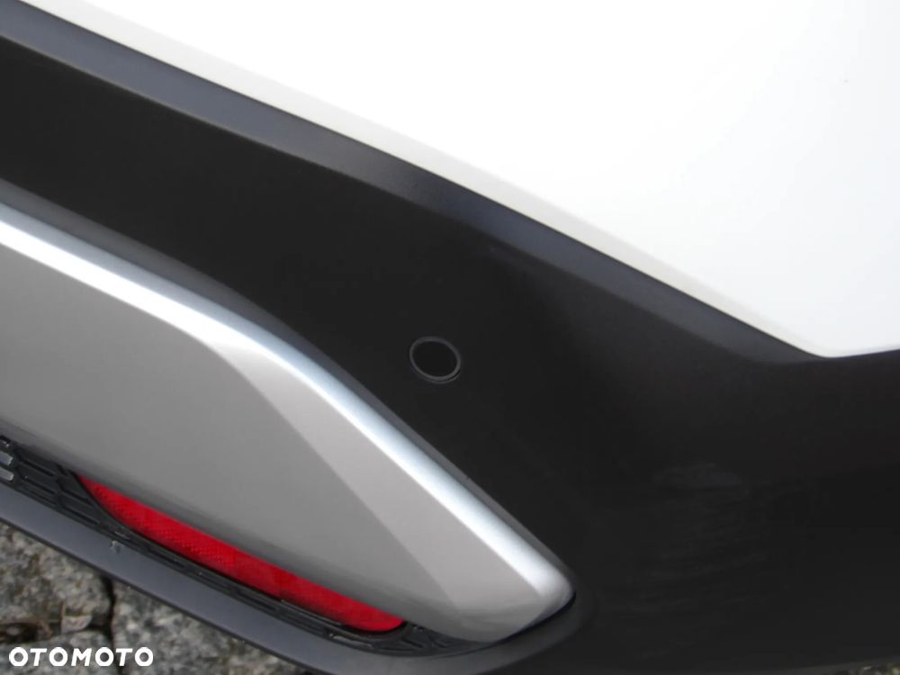 Nissan Qashqai 1.3 DIG-T N-Connecta EU6d - 10