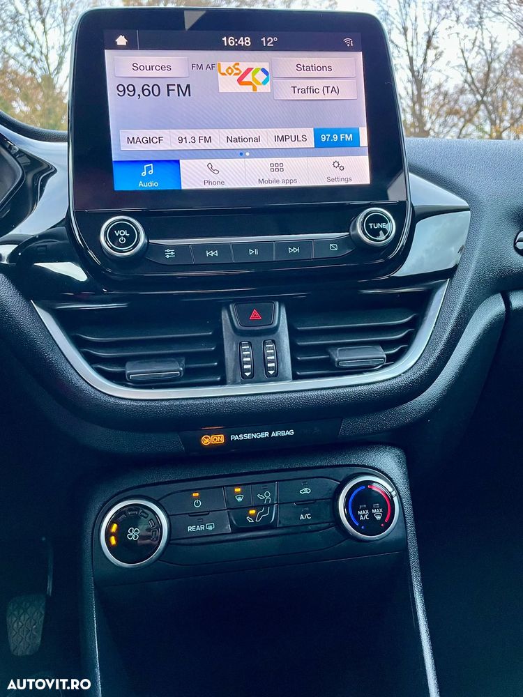 Ford Fiesta 1.1 Trend Connected - 11