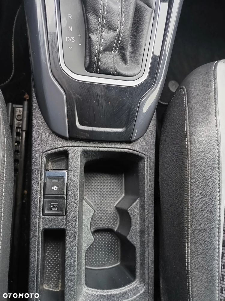 Volkswagen T-Roc 2.0 TDI SCR DSG R-Line - 14