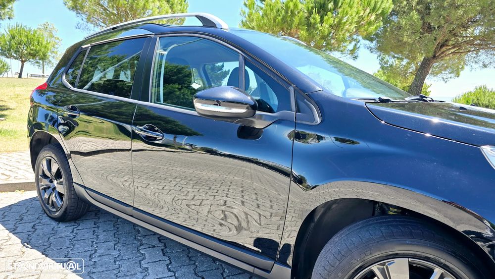 Peugeot 2008 1.6 e-HDi Allure - 18