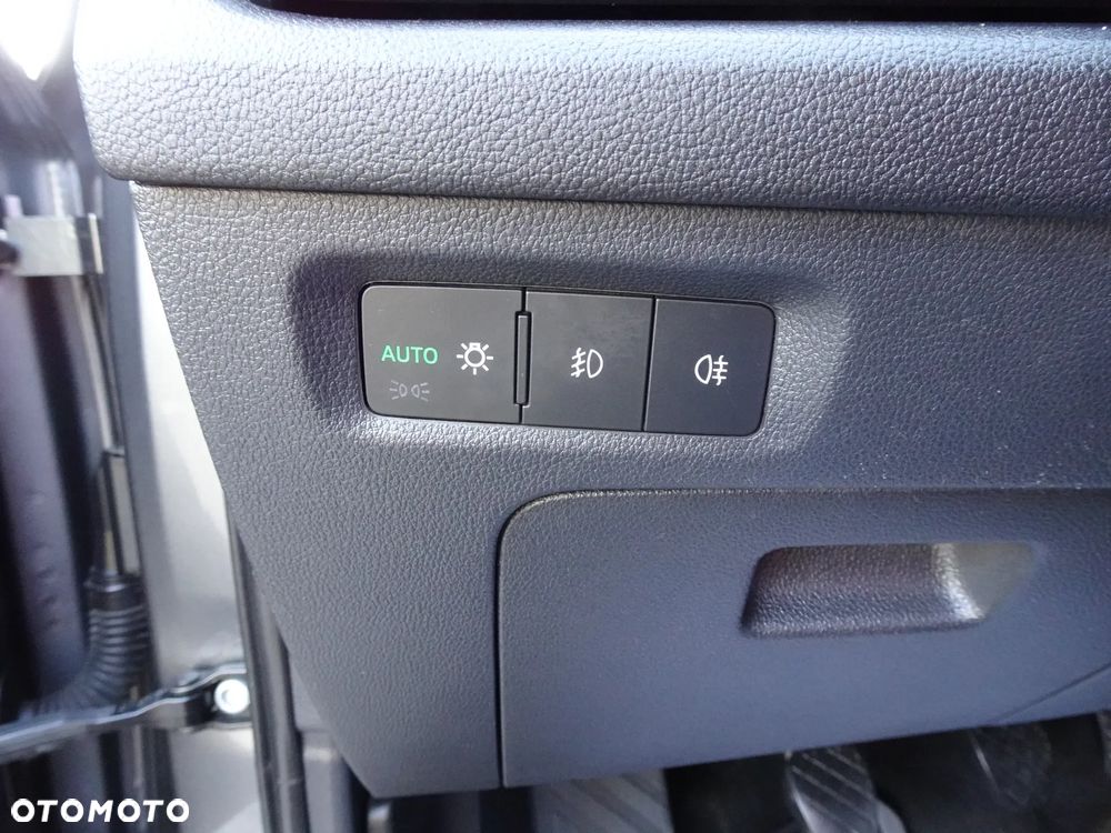 Skoda Octavia 2.0 TDI Ambition - 33