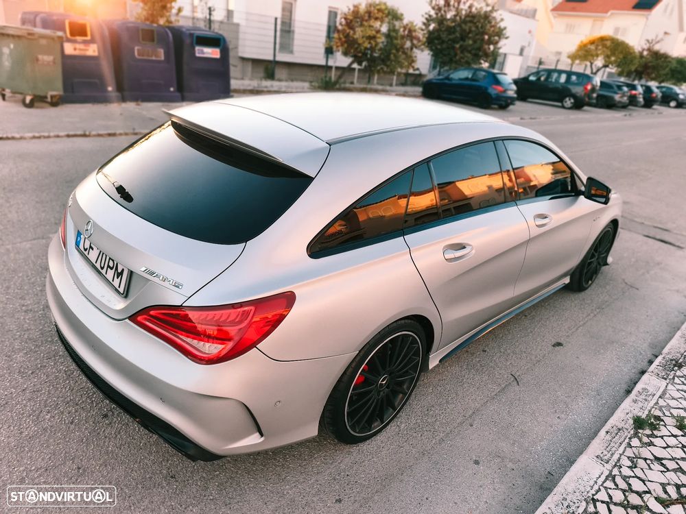 Mercedes-Benz CLA 45 AMG 4Matic 7G-DCT - 21