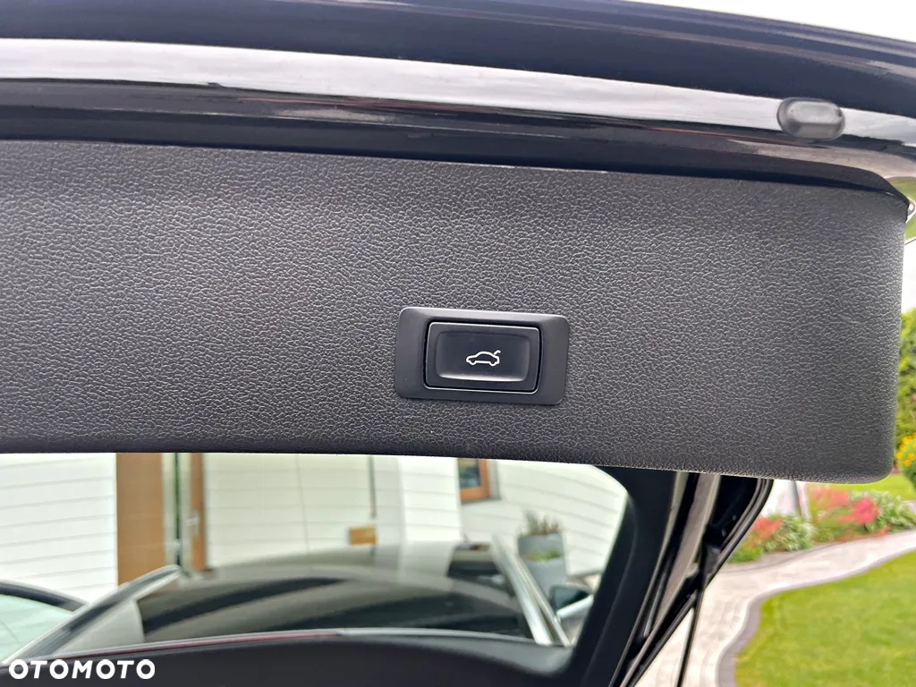 Audi A4 Avant 1.8 TFSI quattro Ambiente - 29