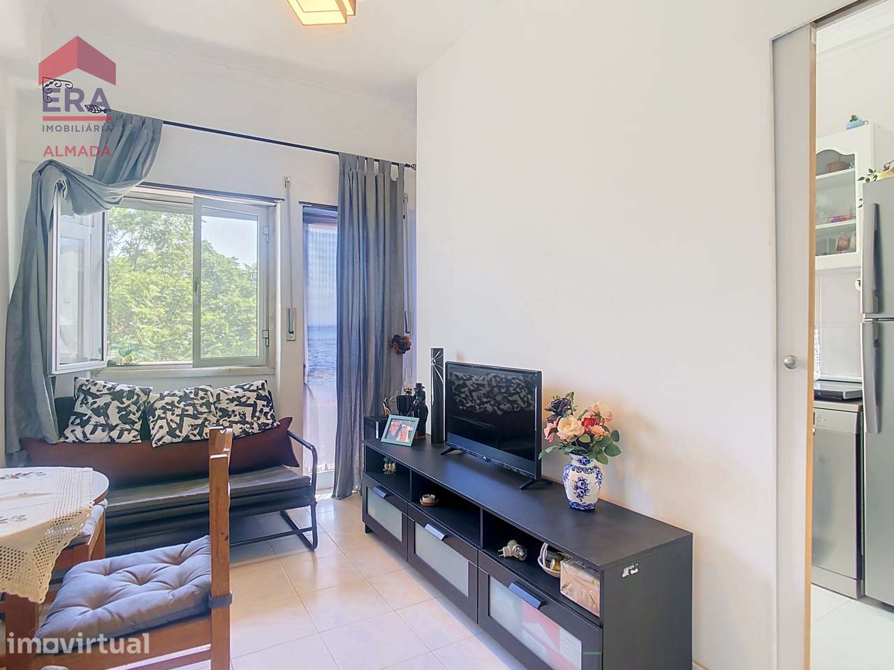Apartamento T1 - Grande imagem: 2/12