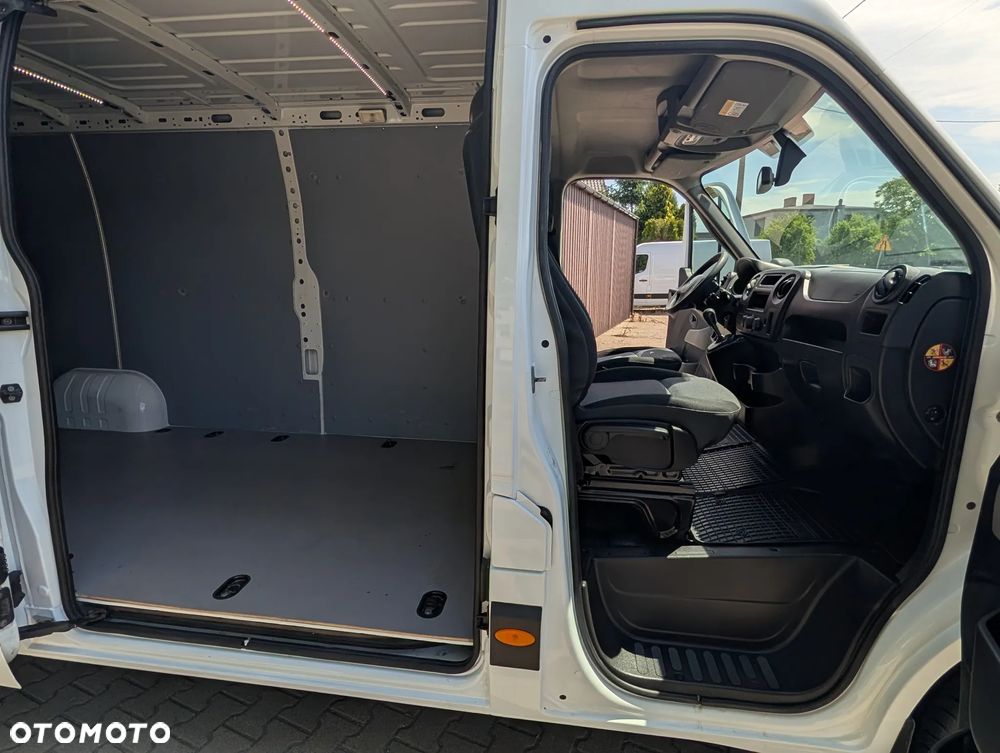 Renault Master - 17