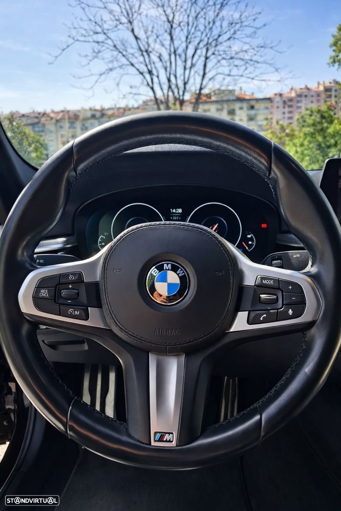 BMW 530 e iPerformance Pack M - 9