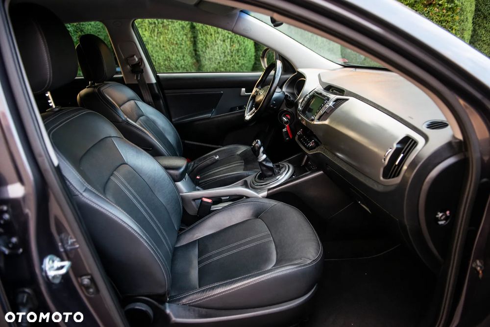 Kia Sportage 1.6 GDI 2WD ISG Dream-Team Edition - 38