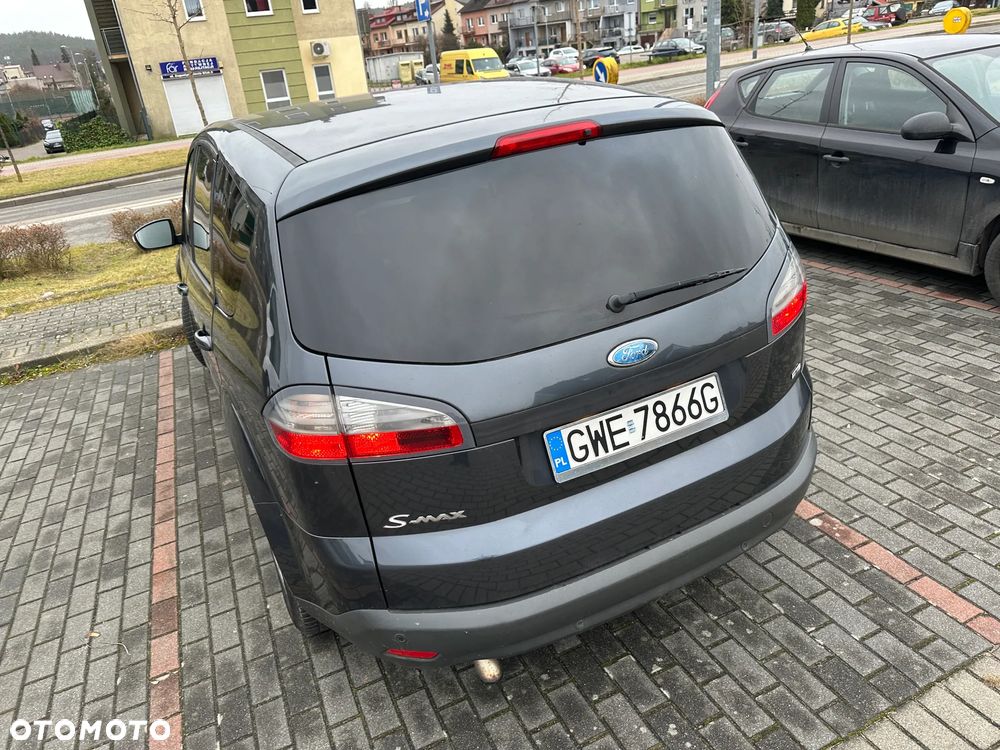Ford S-Max 2.0 TDCi DPF Ambiente - 13