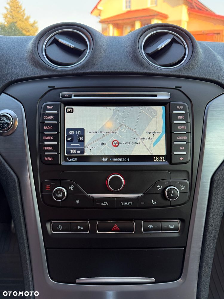 Ford Mondeo 1.6 TDCi Start-Stopp Titanium - 9