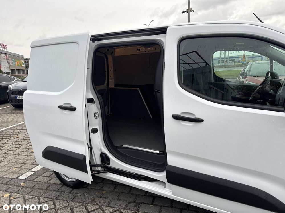 Toyota PROACE CITY - 13