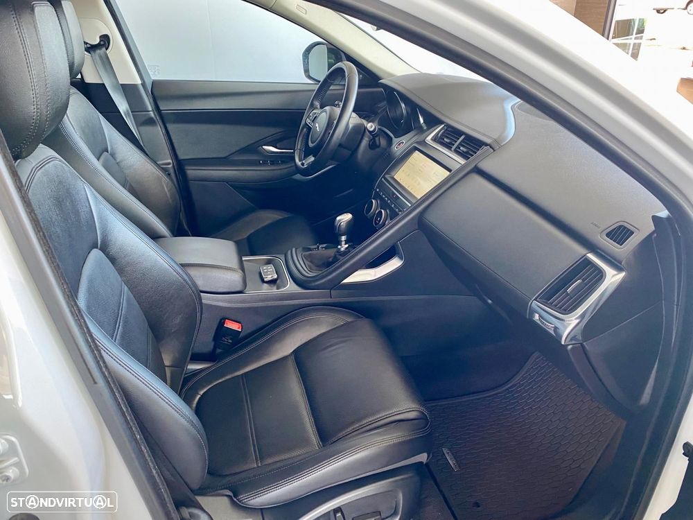 Jaguar E-Pace 2.0 i4D R-Dynamic S - 15