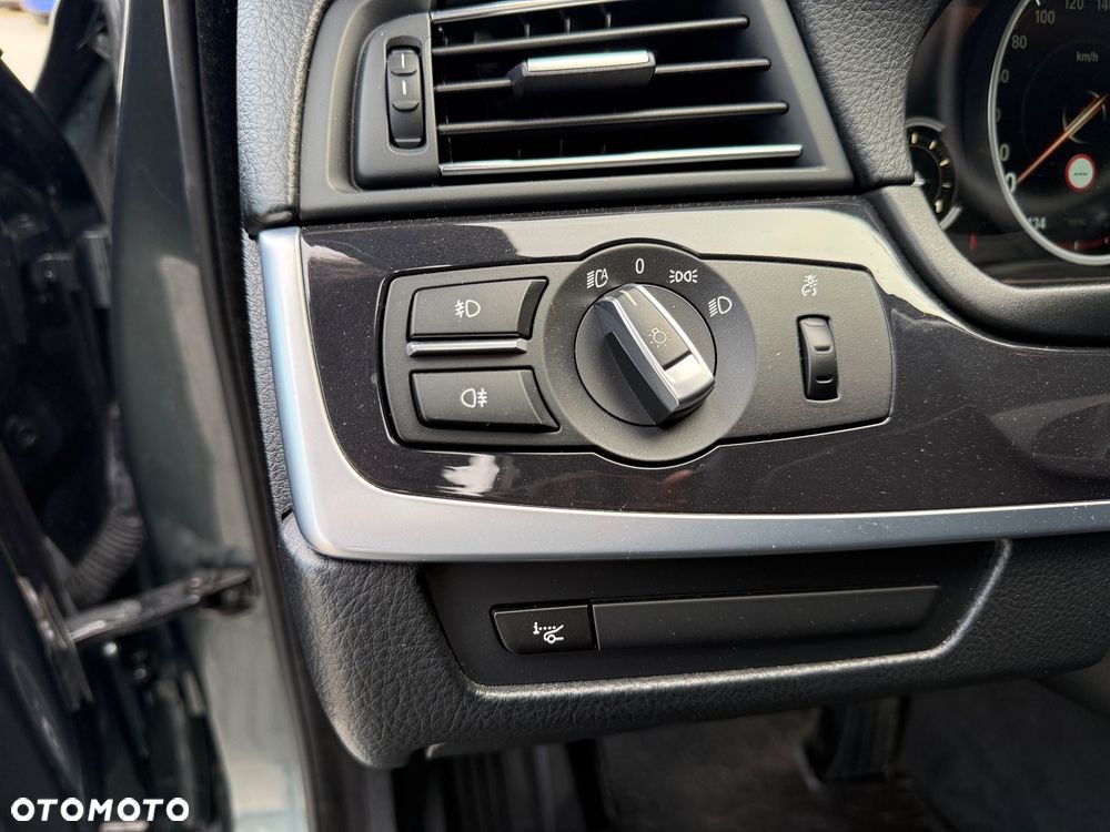 BMW Seria 5 - 22