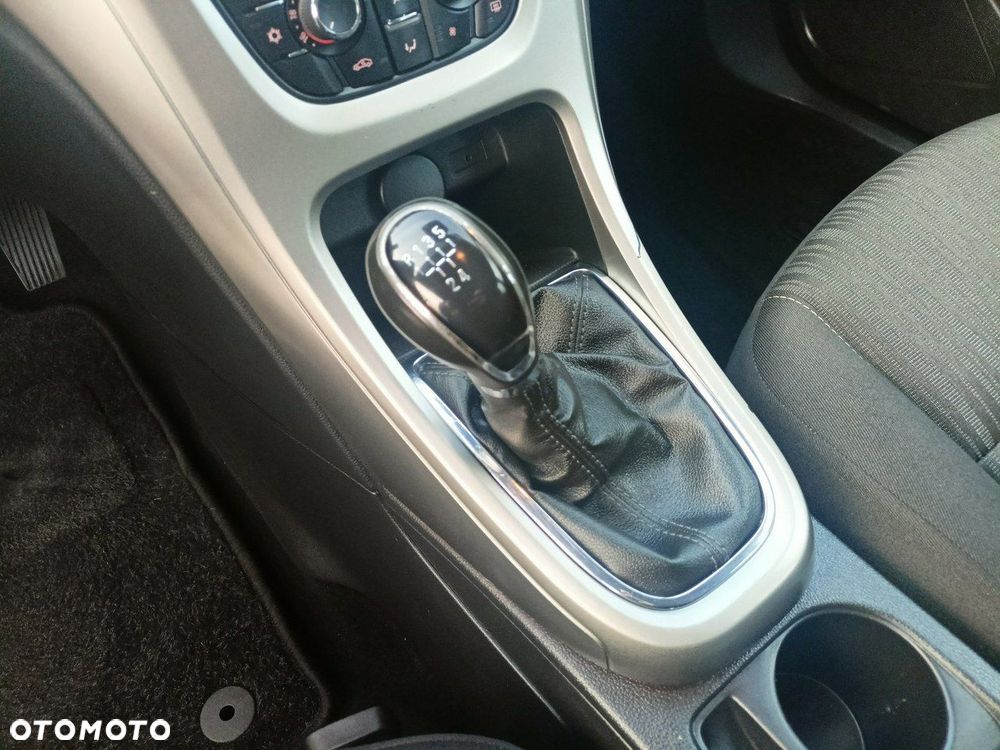 Opel Astra 1.4 ecoFLEX - 23