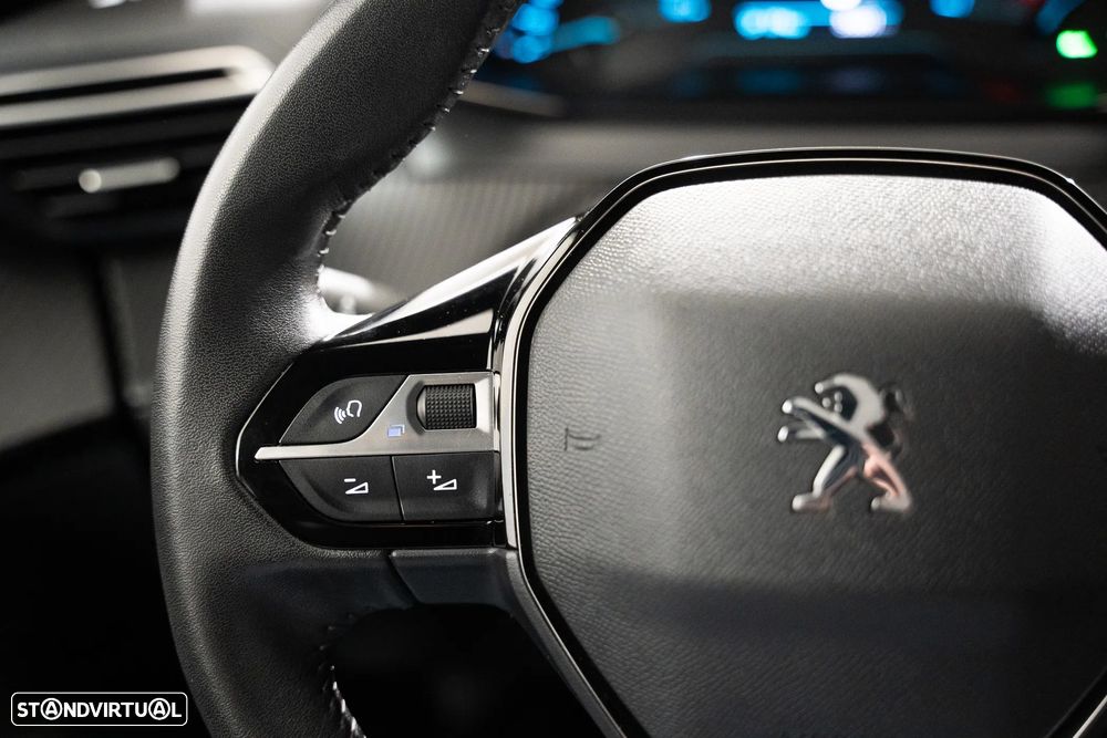 Peugeot e-2008 Active Pack - 12