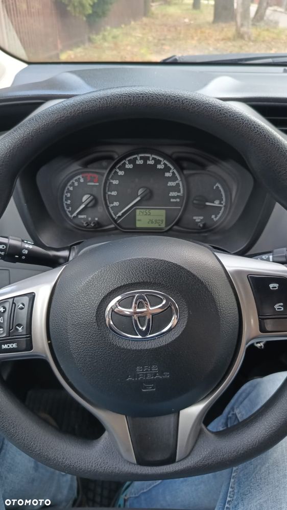 Toyota Yaris - 9