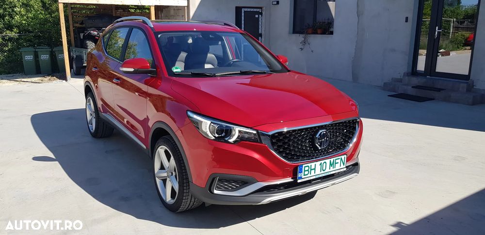 MG ZS EV Maximal Luxury - 2