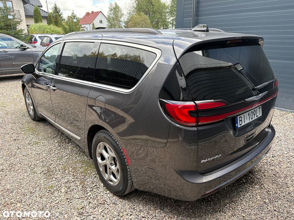 Chrysler Pacifica 2023 photo 5