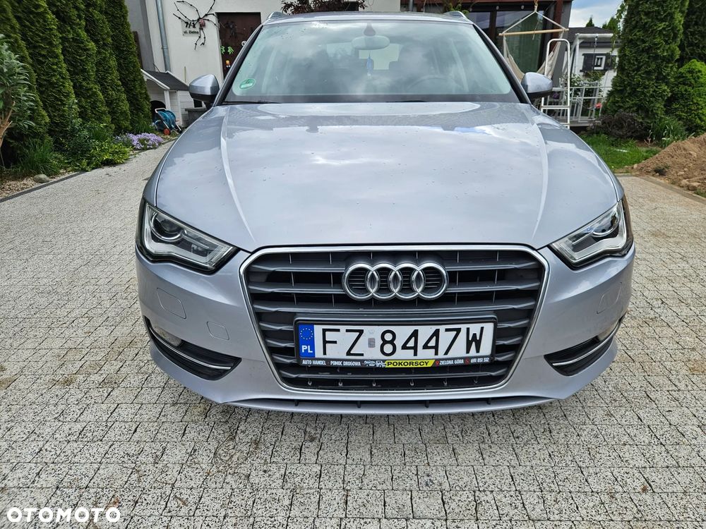 Audi A3 Sportback 1.6 TDI (clean diesel) Attraction - 2