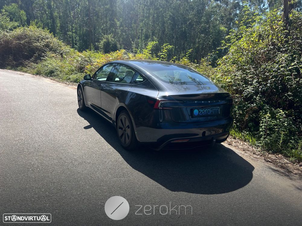Tesla Model 3 Standard RWD - 4