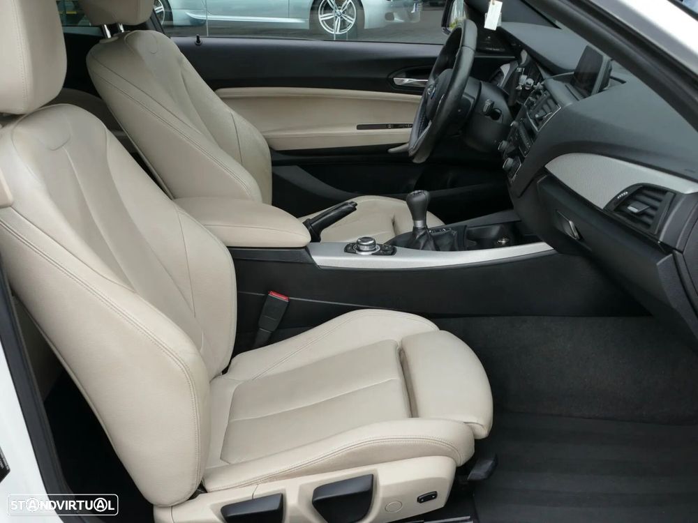 BMW 116 d Pack M - 28