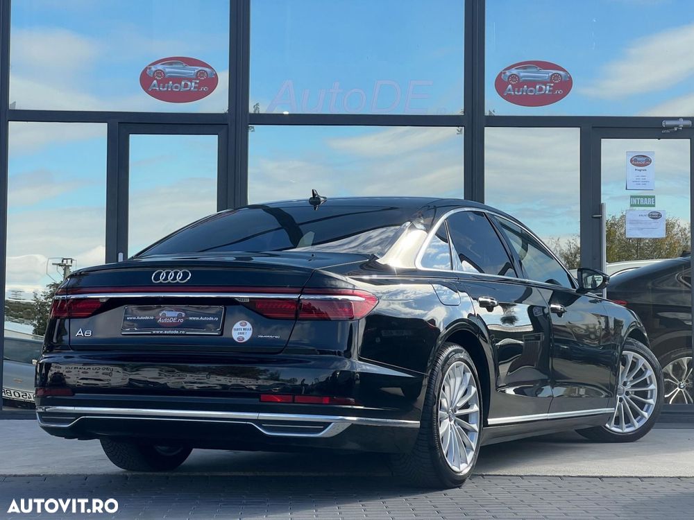 Audi A8 - 4