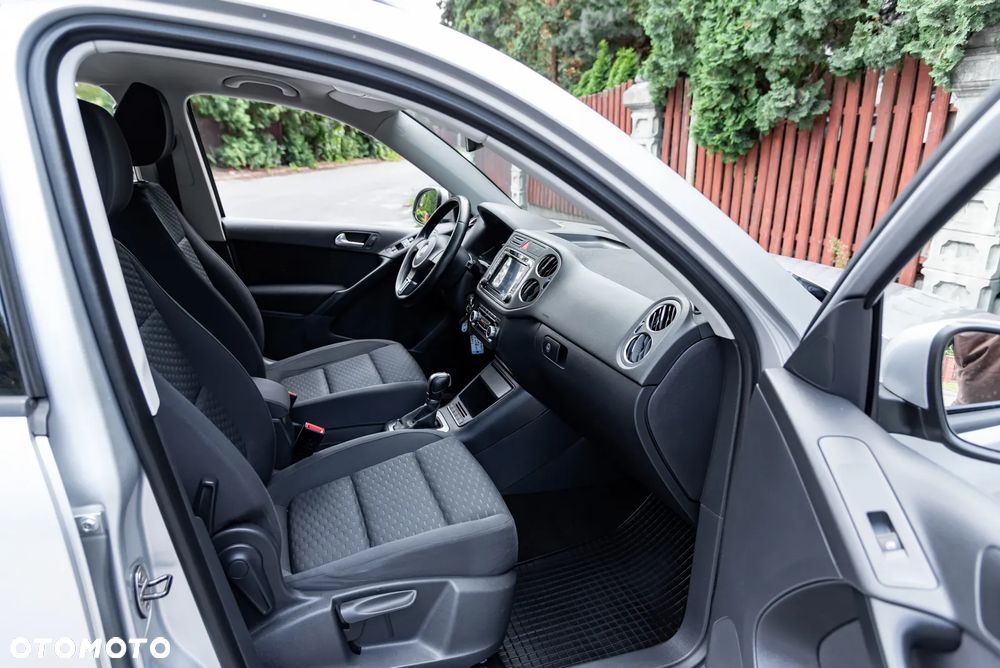 Volkswagen Tiguan - 24