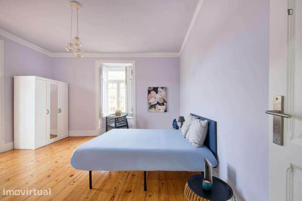 Quarto - localizado em Marquês de Pombal Lisbon - Grande imagem: 2/17