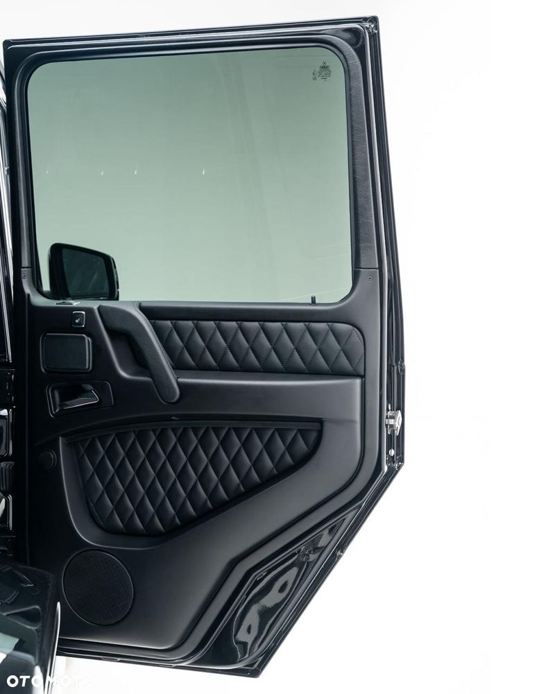 Mercedes-Benz Klasa G AMG 65 AMG SPEEDSHIFT 7G-TRONIC - 19
