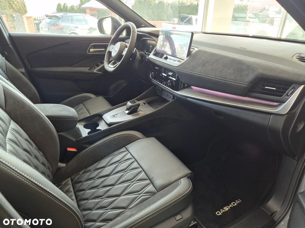 Nissan Qashqai 1.3 DIG-T MHEV Tekna+ Xtronic - 14