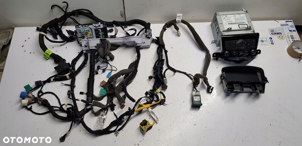 radio nawigacja Chevrolet Cruze - 1