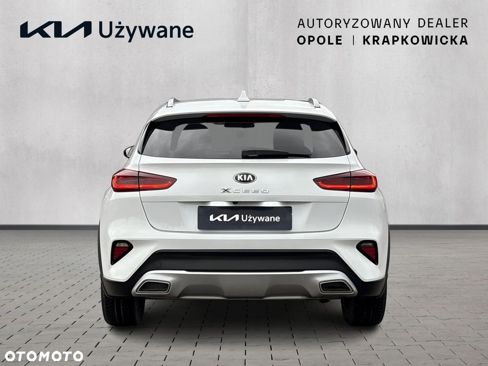 Kia XCeed 1.5 T-GDI M - 4
