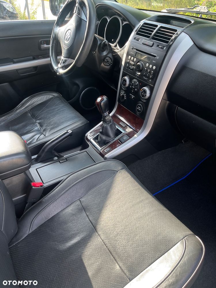 Suzuki Grand Vitara 1.9 DDiS - 2