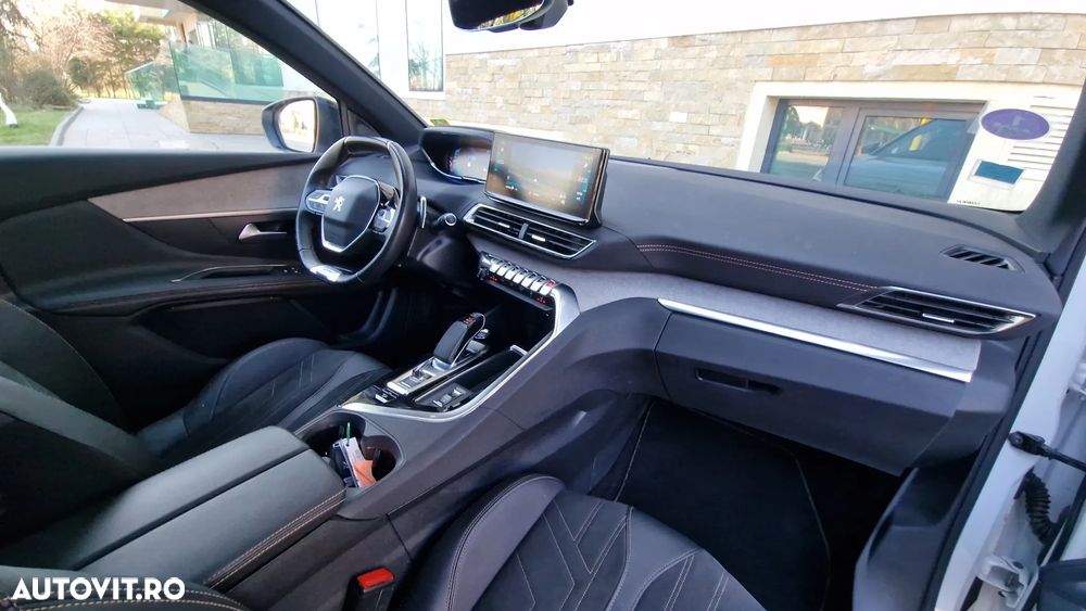 Peugeot 3008 PHEV 300 EAT8 4X4 GT - 16