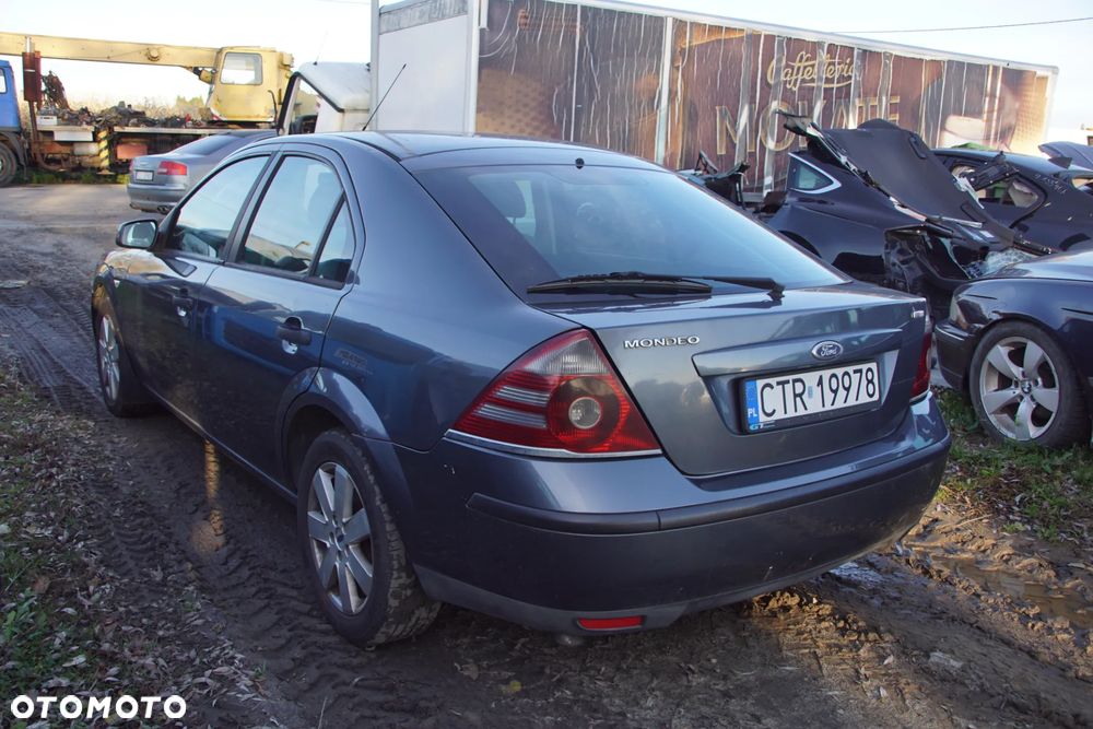 Auto na części - Ford Mondeo MK3 Lift 2.0 TDCI 130 KM 4S7Q-6006-EA 5S7R-7002-CA 2MWE 2005R Silnik Skrzynia Drzwi Maska Klapa Zderzak Błotnik Szyba Lusterko Deska Kokpit Sterownik Moduł Czujnik Licznik Kierownica Panel - 5